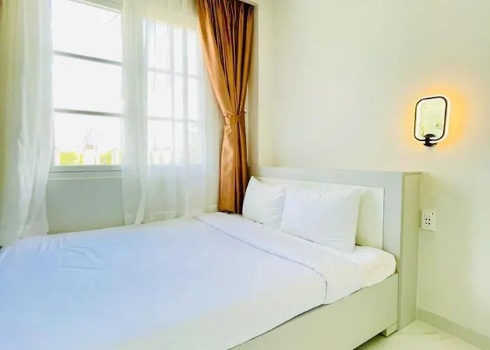 Khách sạn 2526 Nova World
