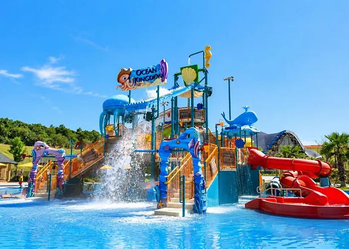 Khách sạn 2526 Nova World Phan Thiết